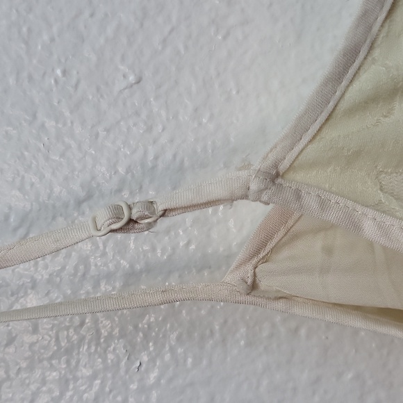 American Eagle Outfitters Ivory Lace Handkerchief Hem Dress - Picture 8 of 8